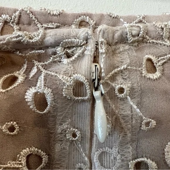 Jones New York Size 8 Semi-Sheer Skirt - Picture 5 of 7